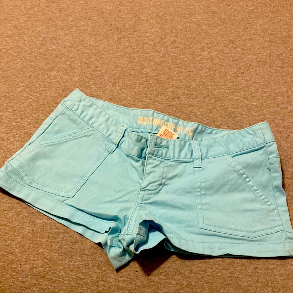 Short shorts, teal.